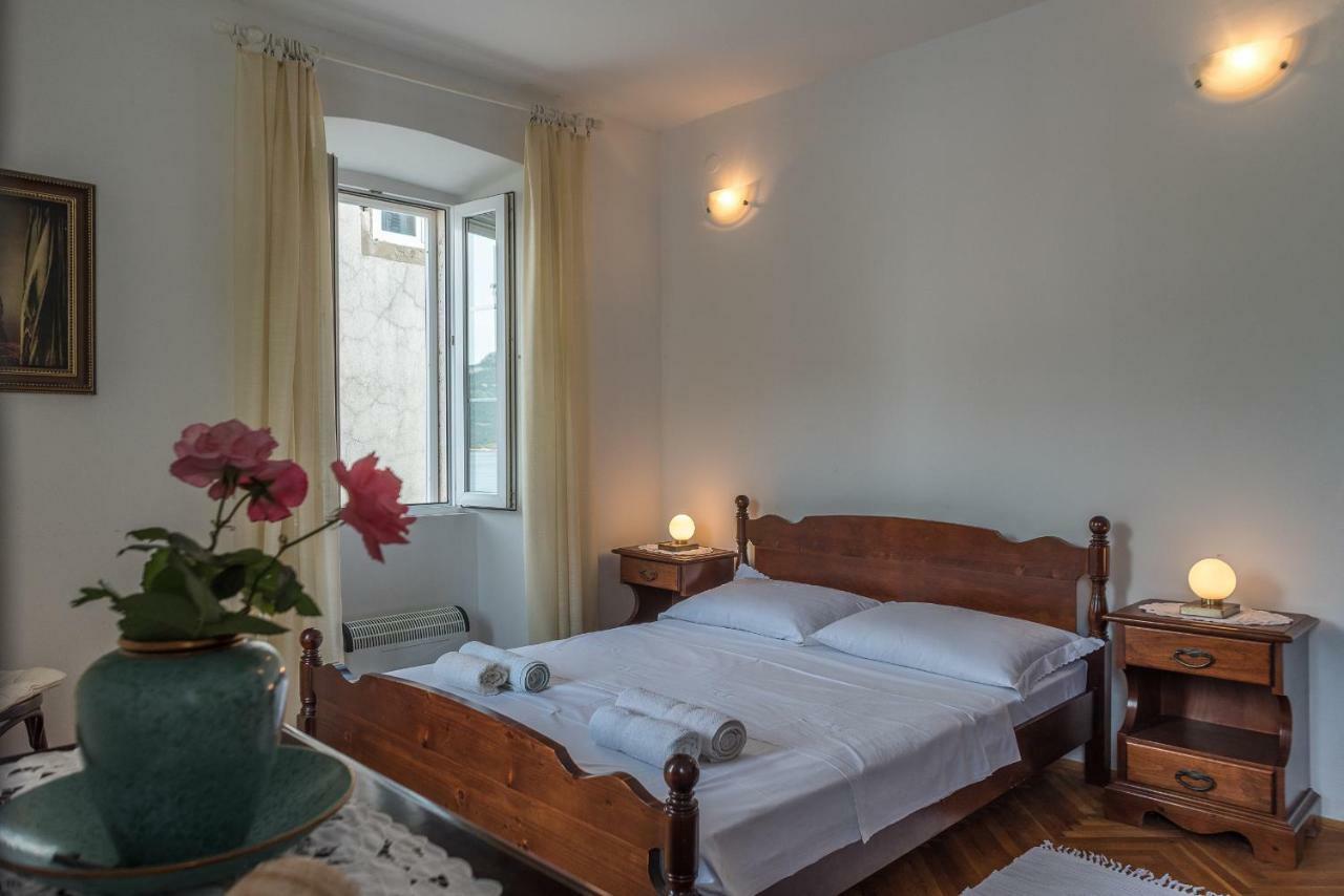 Apartment Matijas Trstenik  Bagian luar foto