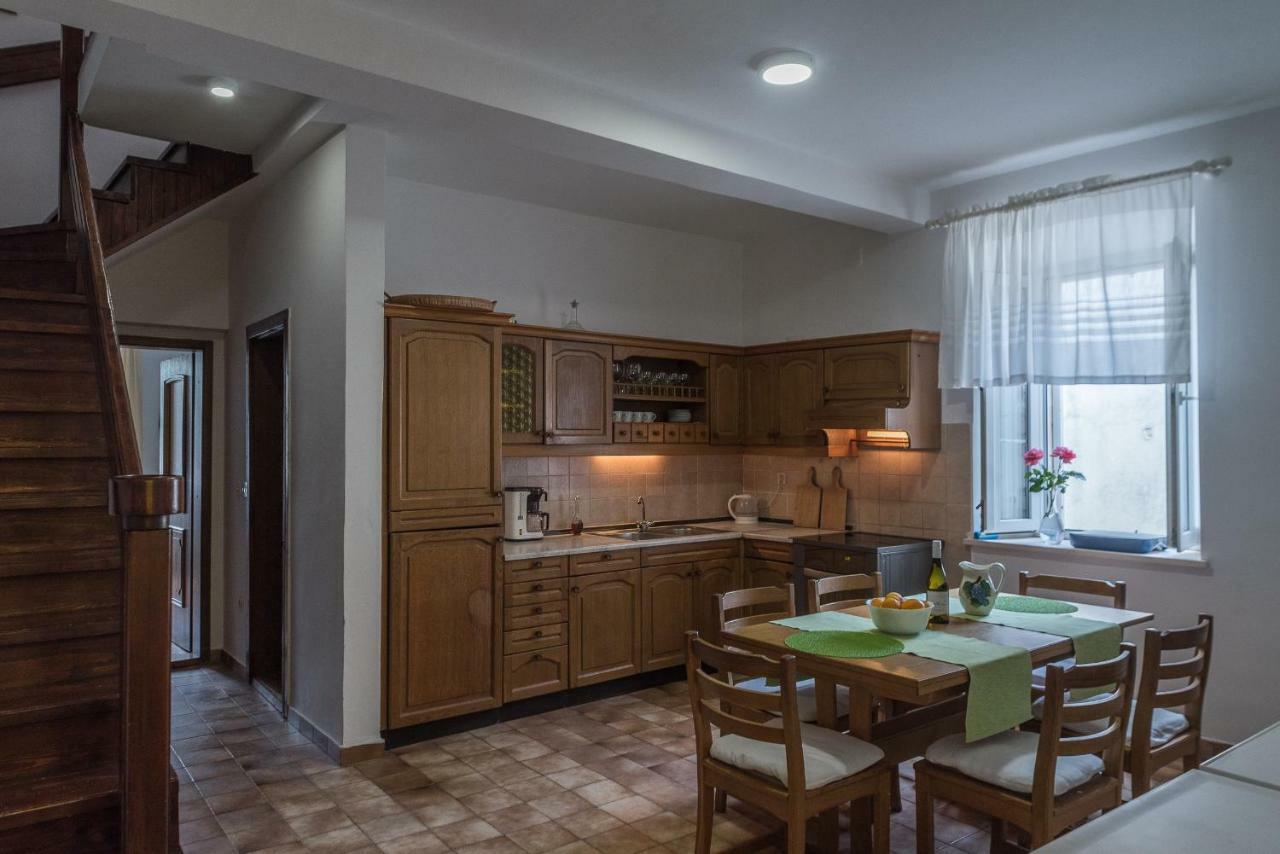 Apartment Matijas Trstenik  Bagian luar foto