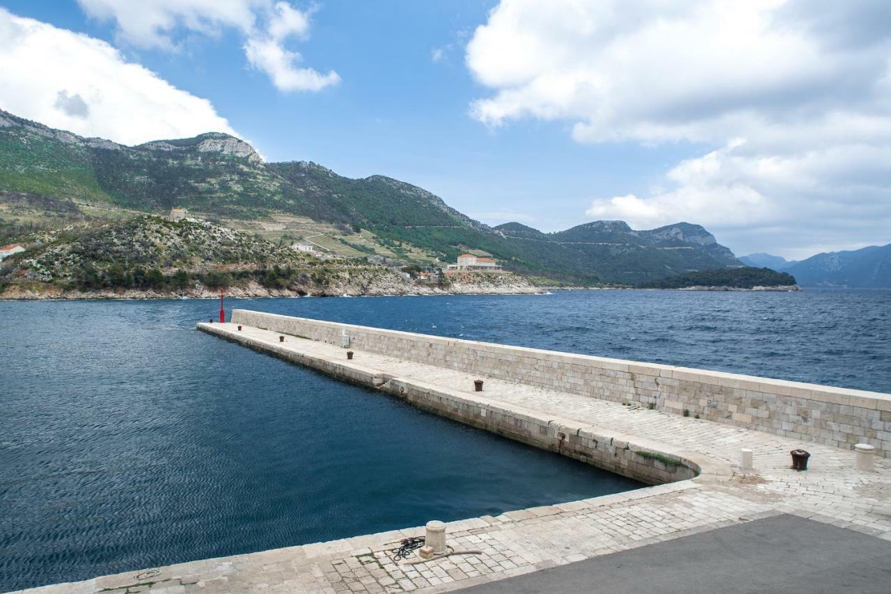 Apartment Matijas Trstenik  Bagian luar foto